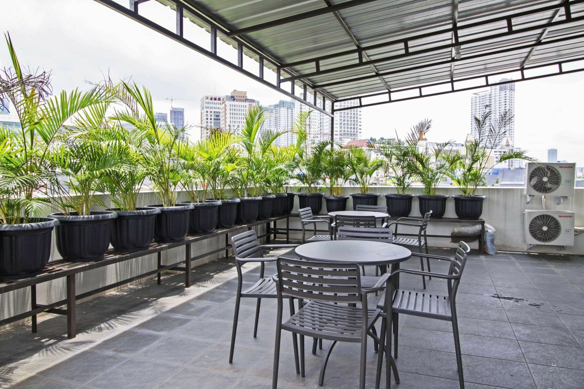 Reddoorz Near Plaza Indonesia Rumah tetamu 3*